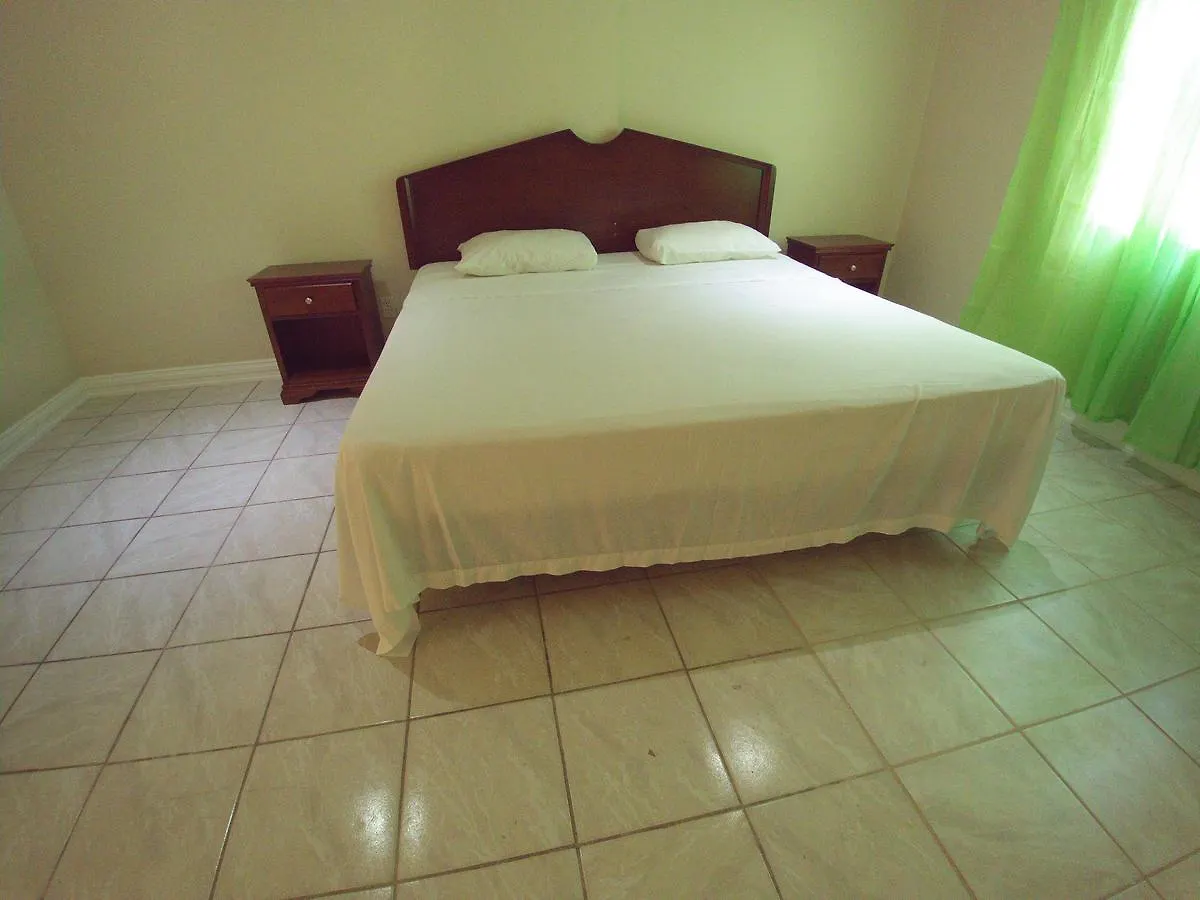 Pinneys Beach Hotel Nevis Charlestown